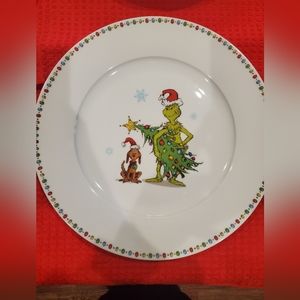 The Grinch Dinner Plates